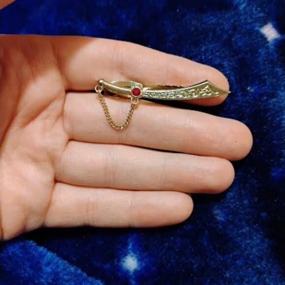 Jewelry - Vintage Stratton England Tie Bar